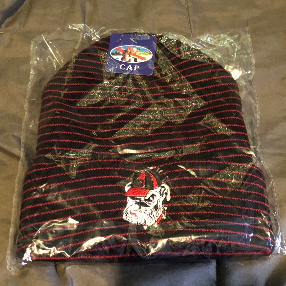 Georgia Bulldogs Striped Black & Red Beanie Hat